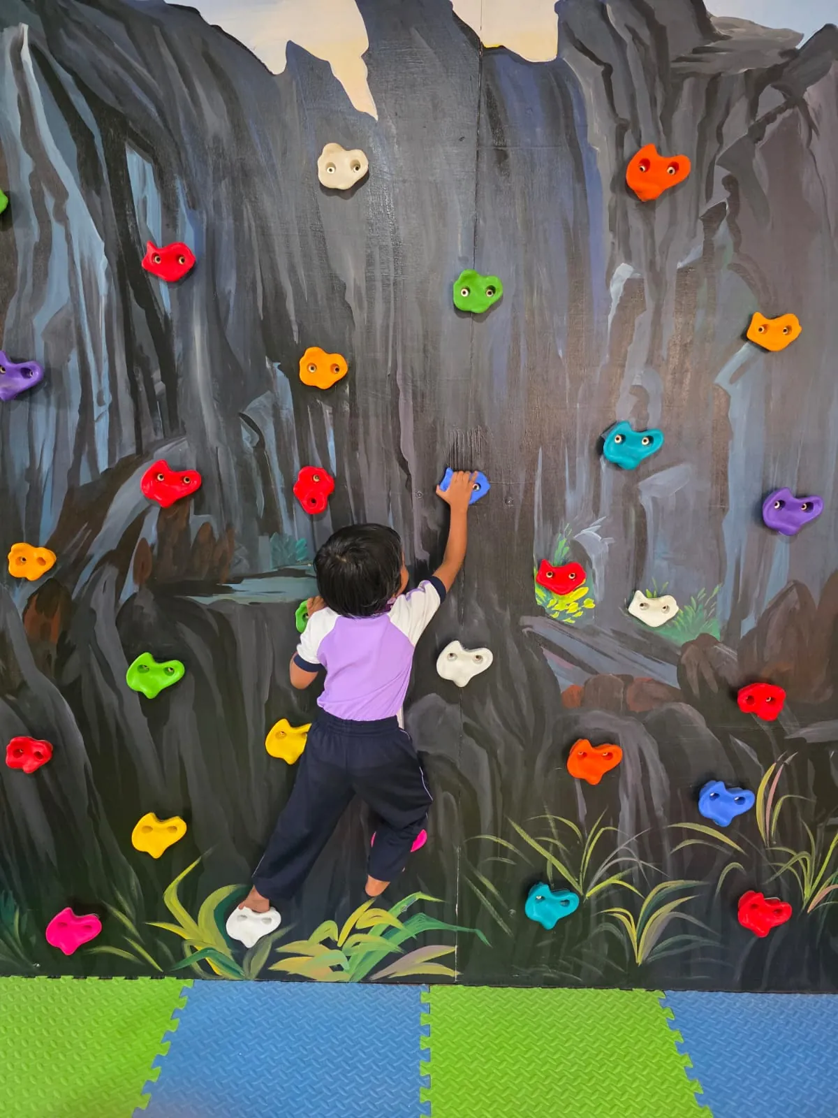 Outdoor climbing activity at FlyHigh