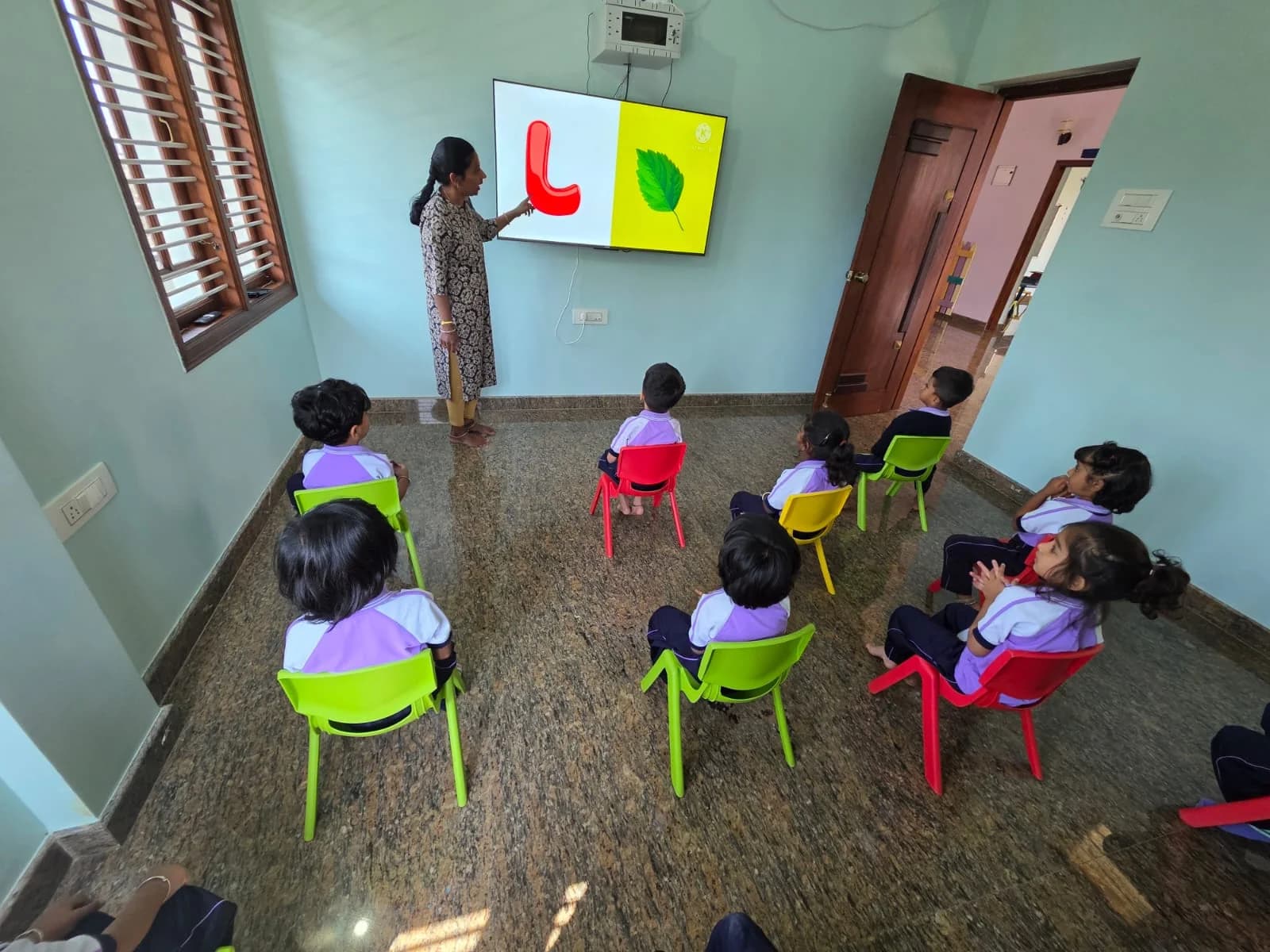 Smart class — alphabet L