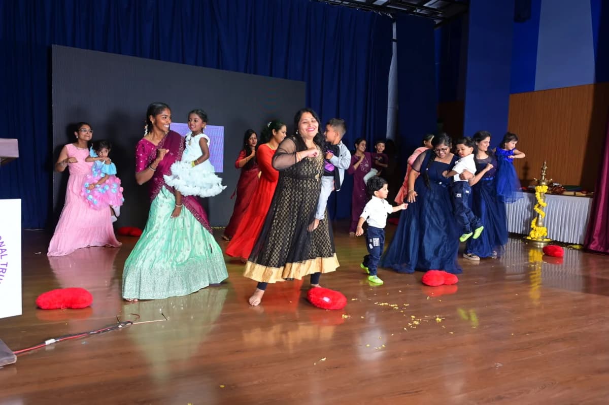 Parents and kids dancing together at FlyHigh
